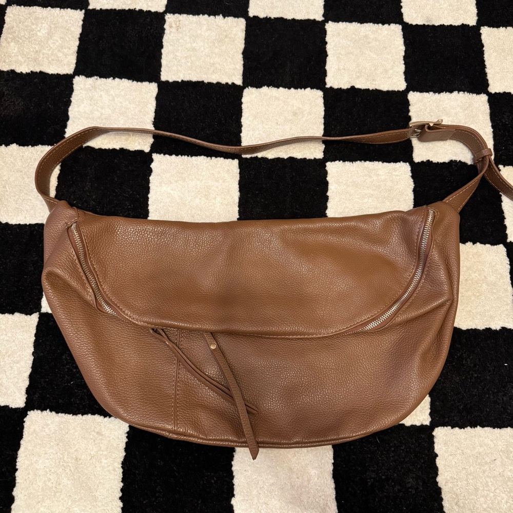 Elegant Brown Crossbody Bag